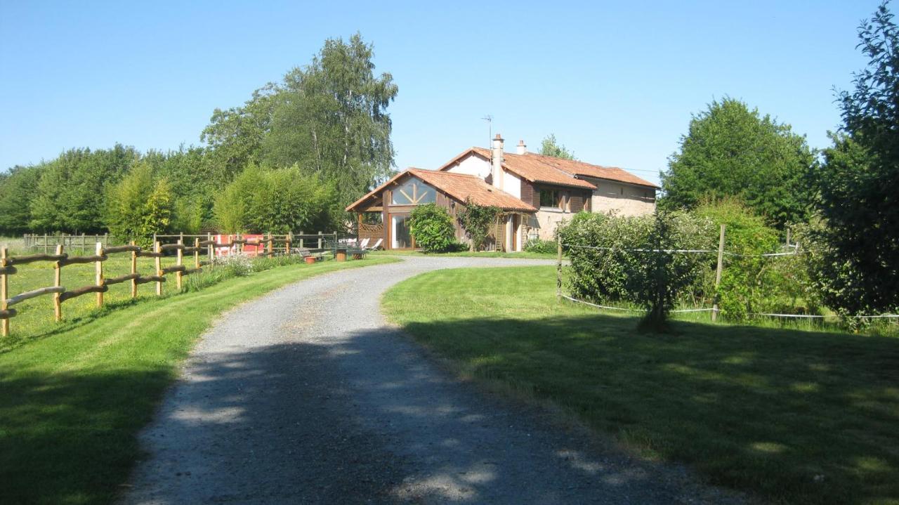 Les Croisettes Bed and Breakfast Le Pin  Buitenkant foto