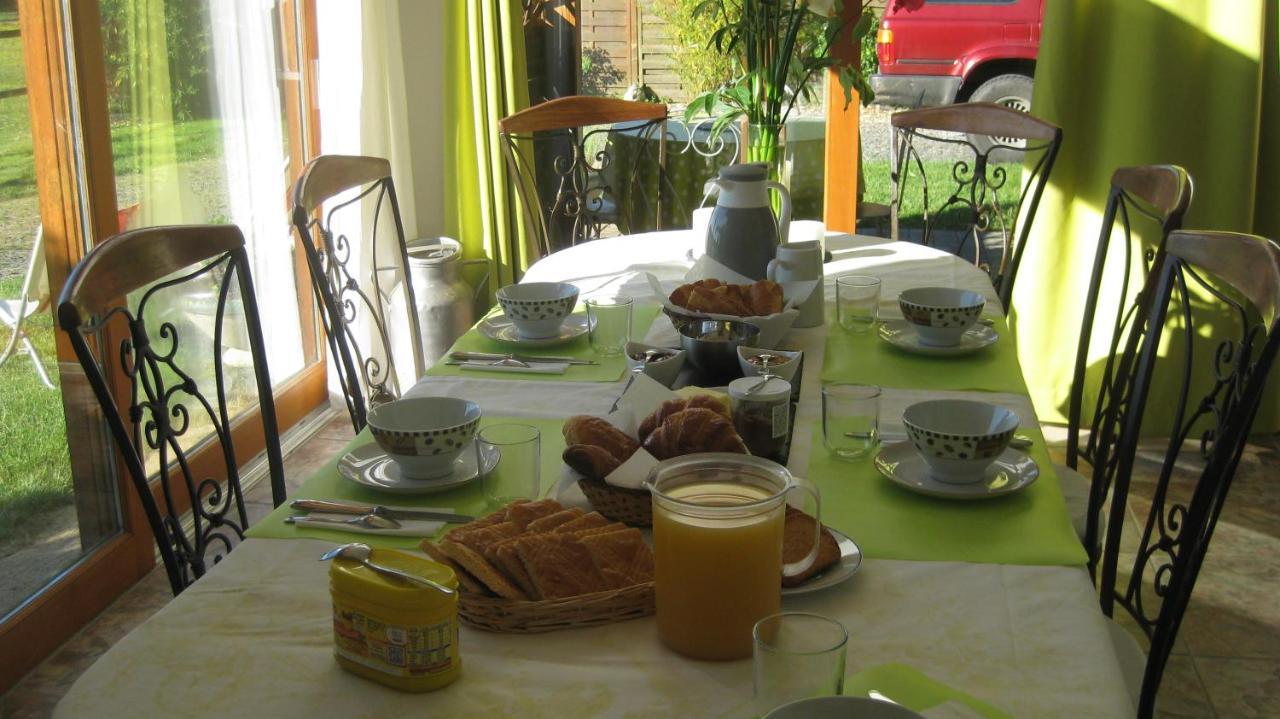 Les Croisettes Bed and Breakfast Le Pin  Buitenkant foto